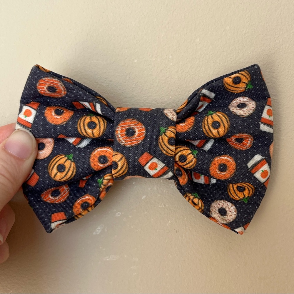 Pumpkin & Fall Treats Dog Bow Tie | Dog Accessories | Dog Collar | Dog B…